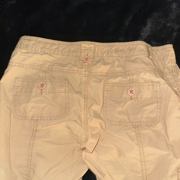 Guess Capri Jeans size 26. I would say it’s a XS/S. - Picture 3 of 5